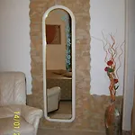 Bed and Breakfast Domos Le Due Tuie 3*