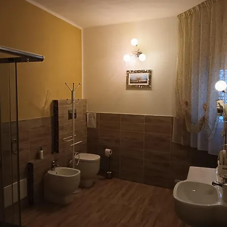 Bed and breakfast Domos Le Due Tuie