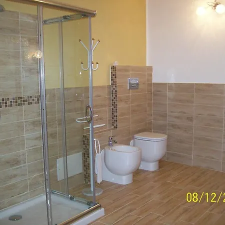 Domos Le Due Tuie Bed & Breakfast Piscinas