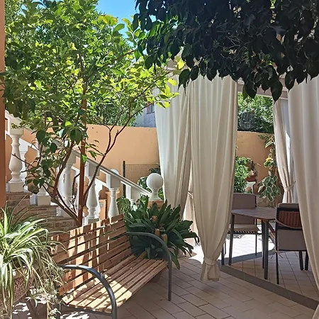 Bed and breakfast Domos Le Due Tuie