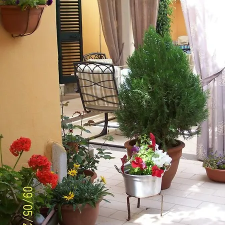 Domos Le Due Tuie פישינאס