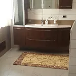 Domos Le Due Tuie فندق مبيت وإفطار