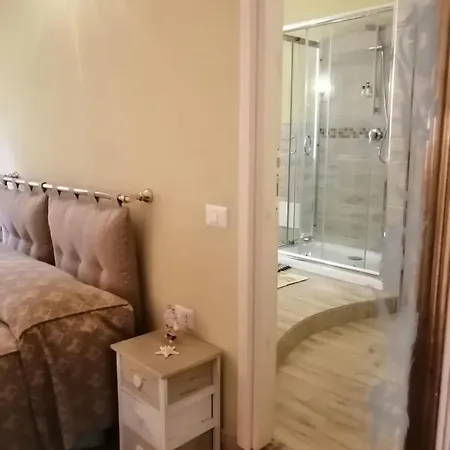 Domos Le Due Tuie Oda ve Kahvaltı Piscinas