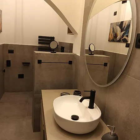 Domos Le Due Tuie 3*