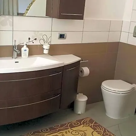 Domos Le Due Tuie Bed & Breakfast Piscinas