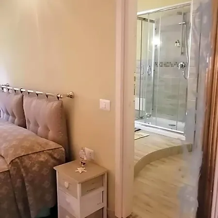 Domos Le Due Tuie Bed & Breakfast 3*